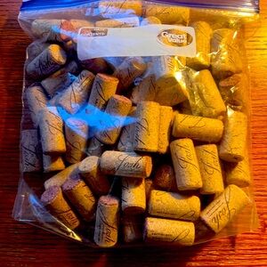 Bag of 70 corks used